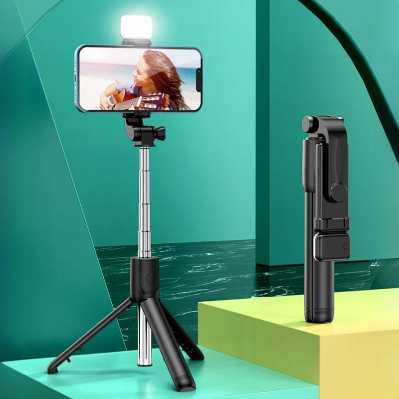 Expandable iPhone Tripod Selfie Stick